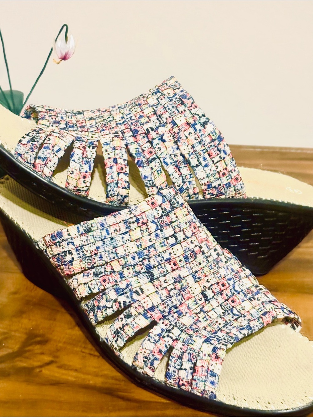 Bernie Mev New York Kent Splash Slip On Woven Sandals
Sz 41